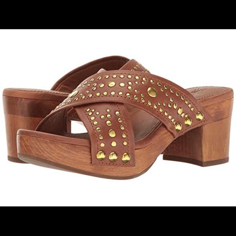 🎈SOLD!🎈 NWOT Frye Fiona Deco Slides